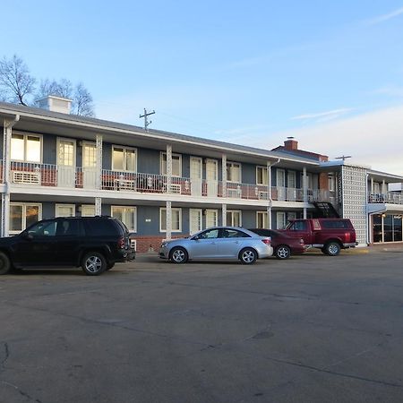Midtown Western Inn - Kearney Exterior photo